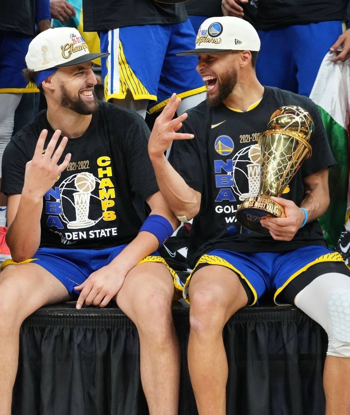 马卡：霍安和拉菲尼亚可能战毕包时回归，巴萨还可能回诺坎普（马卡报：霍安与拉菲尼亚有望战毕包时复出，巴萨或重返诺坎普）