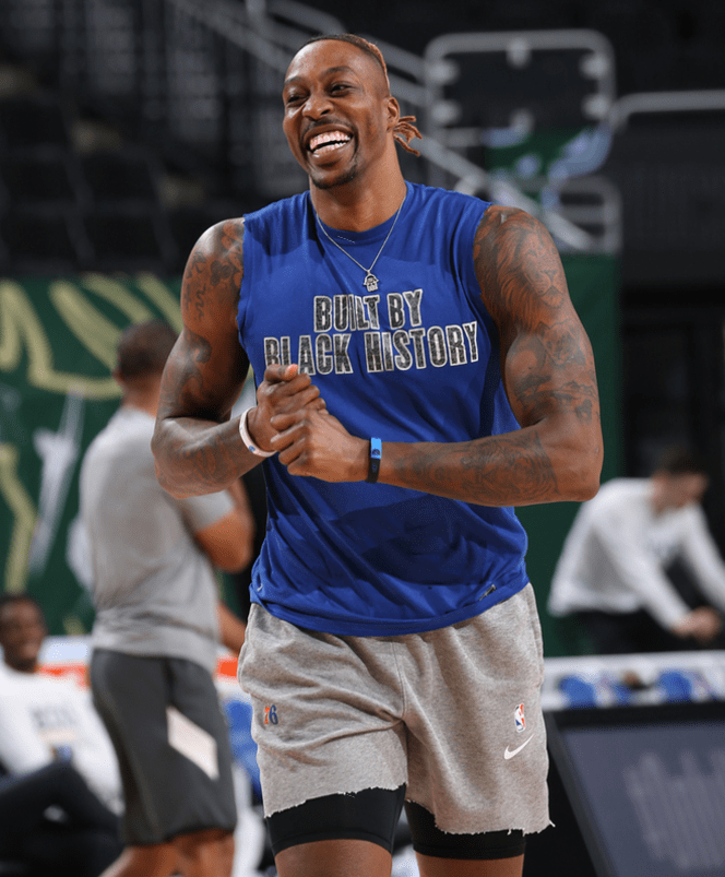 时隔579天复出，原巴萨梯队球员埃德加-耶重新回到球场（离场579天后，前巴萨梯队球员埃德加-耶完成复出重返赛场）