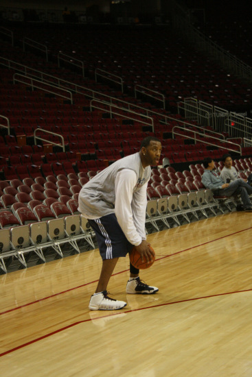 无可阻挡！约基奇怒砍40分9板8助带队完成23分逆转（统治全场！约基奇轰40分9板8助率队逆转23分劣势）