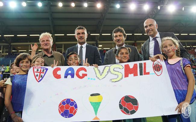 卡尔vs弗赖堡数据：传射建功，完成4次过人+3次抢断（卡尔对阵弗赖堡数据：传射齐发，4次过人与3次抢断）